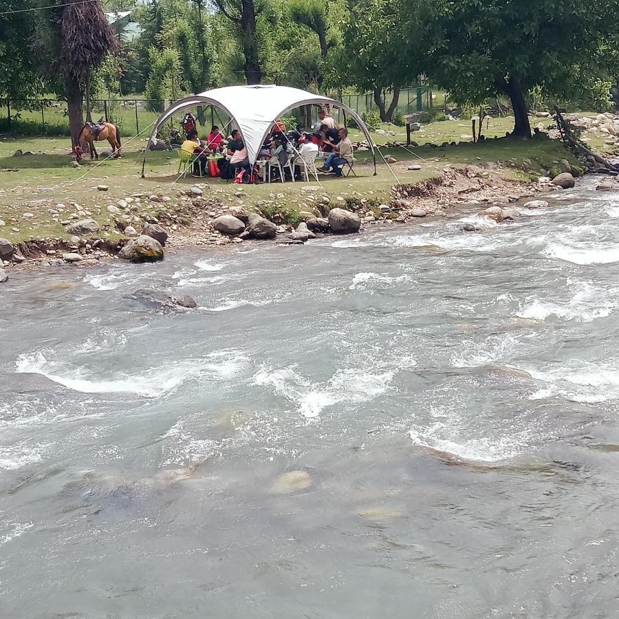 Pk Cottage Pahalgam Exterior photo