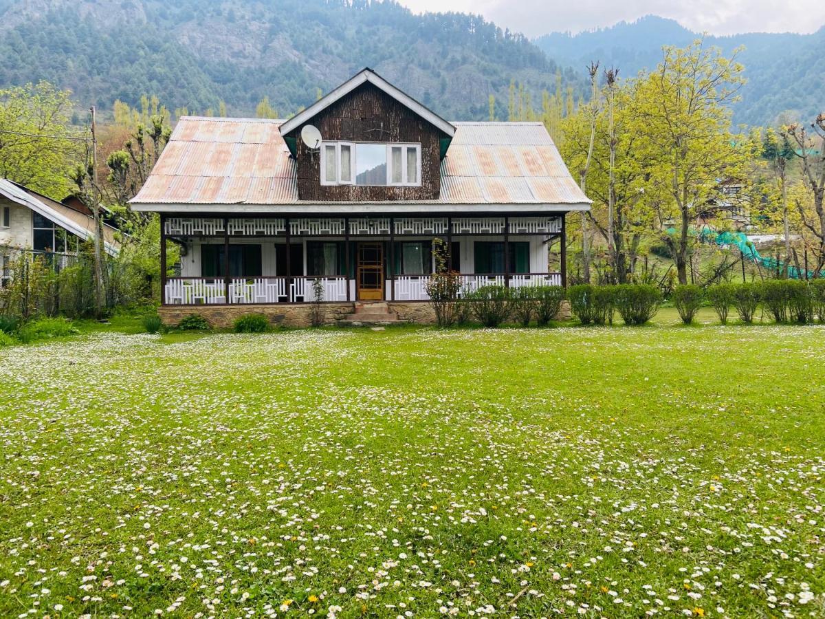 Pk Cottage Pahalgam Exterior photo