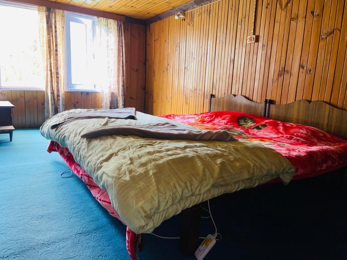 Pk Cottage Pahalgam Exterior photo